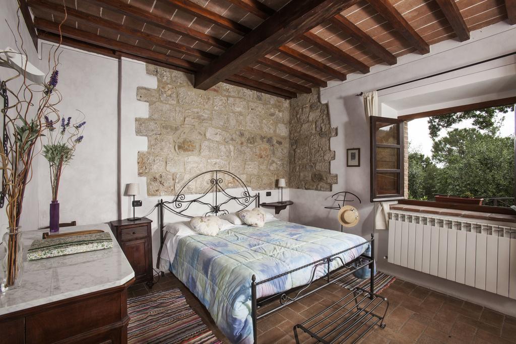 Agriturismo La Provenca Chianciano Terme Bilik gambar
